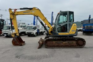サムネイル: 平成24年　ヤンマー 油圧ショベル SV100-1　★後方小旋回　★使用時間2496HR　